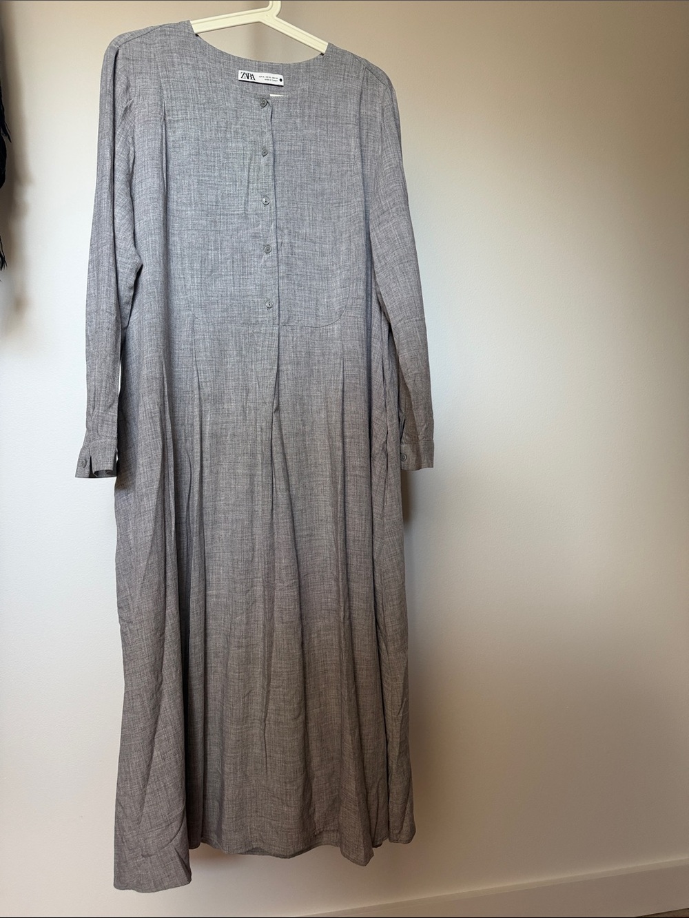 Zara Light Gray Long Sleeve Button-Front Midi Dress XL